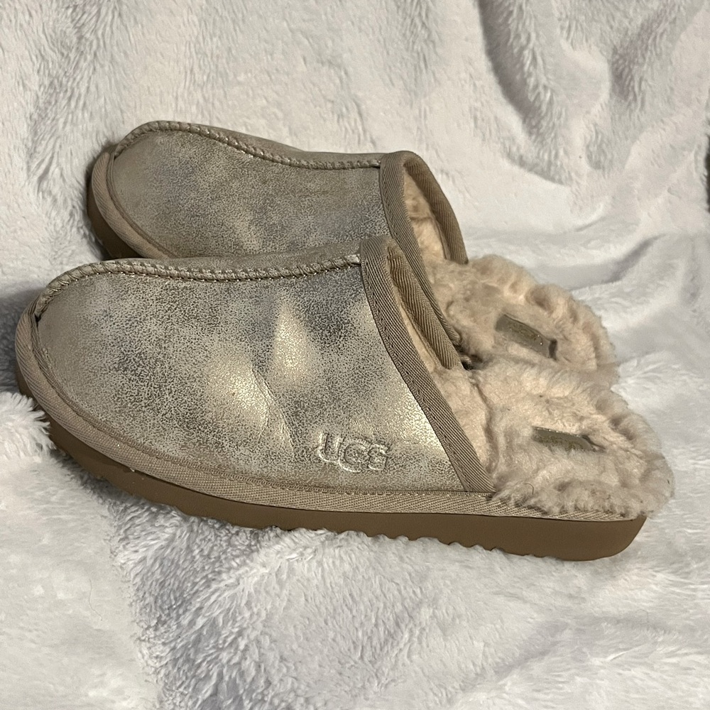 UGG Metallic Slippers